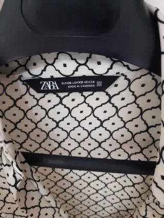 Blusa Zara Estampada
