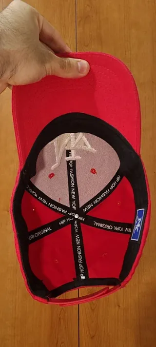 Gorra New York Roja Visera Curva