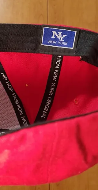 Gorra New York Roja Visera Curva