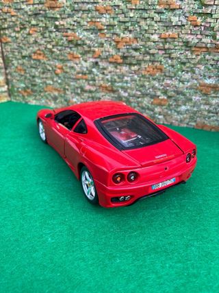 Ferrari 360 Modena (1999) – Bburago – Escala 1:18