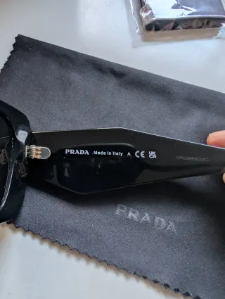 Gafas de sol Prada 08YS Negras