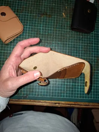 Carteras y billeteras de cuero