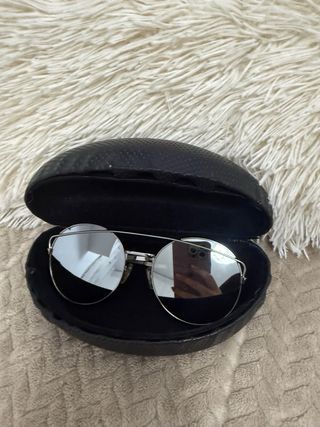 Gafas de Sol Guess Redondas Plateadas