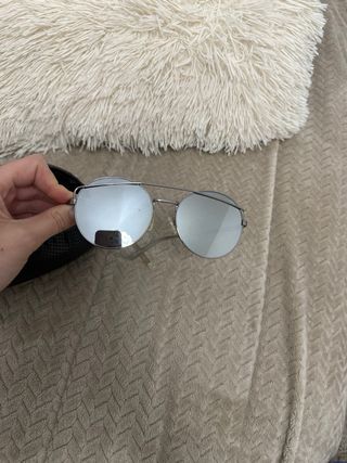 Gafas de Sol Guess Redondas Plateadas