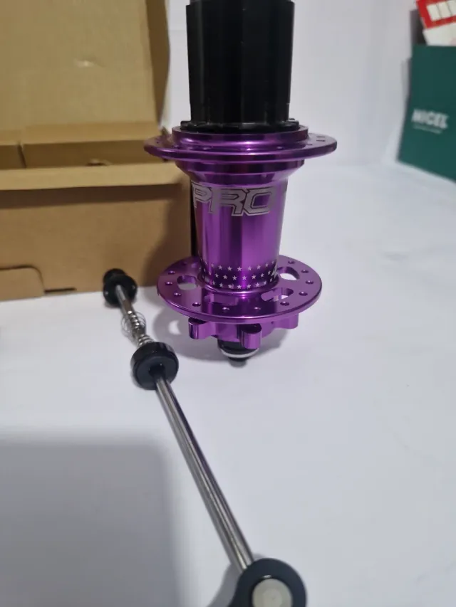 Bujes de Bicicleta Morados