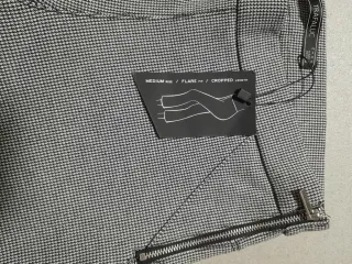 Pantalones Zara Flare.