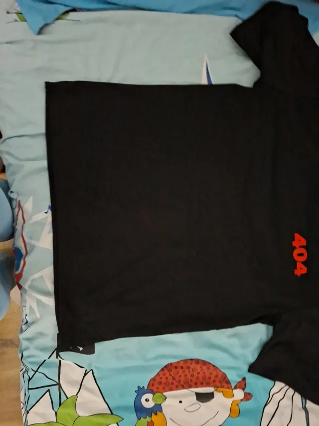 Camiseta Negra Error 404