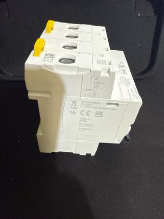 Interruptor Diferencial Schneider