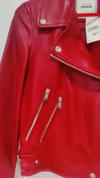 Chaqueta efecto cuero roja Pinkie