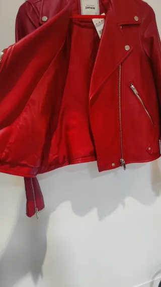 Chaqueta efecto cuero roja Pinkie