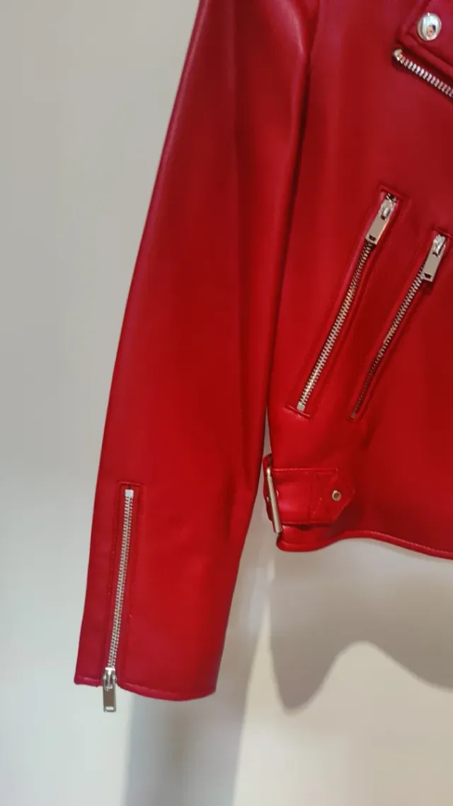 Chaqueta efecto cuero roja Pinkie