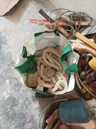 Lote de herramientas varias.