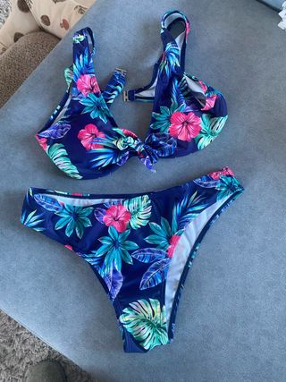 Bikini estampado tropical azul