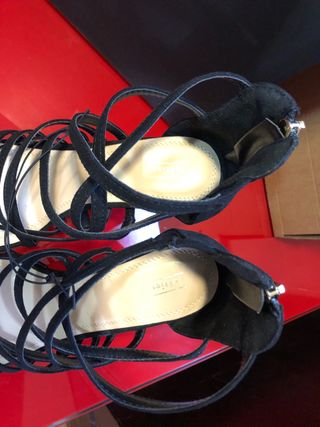 Sandalias de fiesta Lefties negras. Nuevas