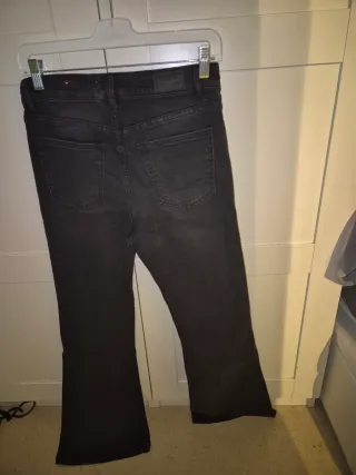 Jeans campana negros Pull&Bear