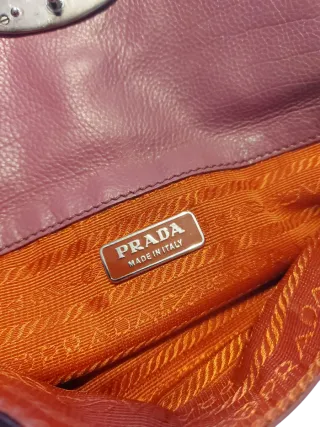 Pochette Prada Rosa con Catena Argento