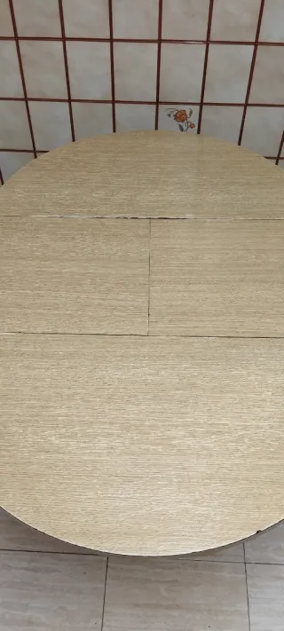 Mesa extensible de madera