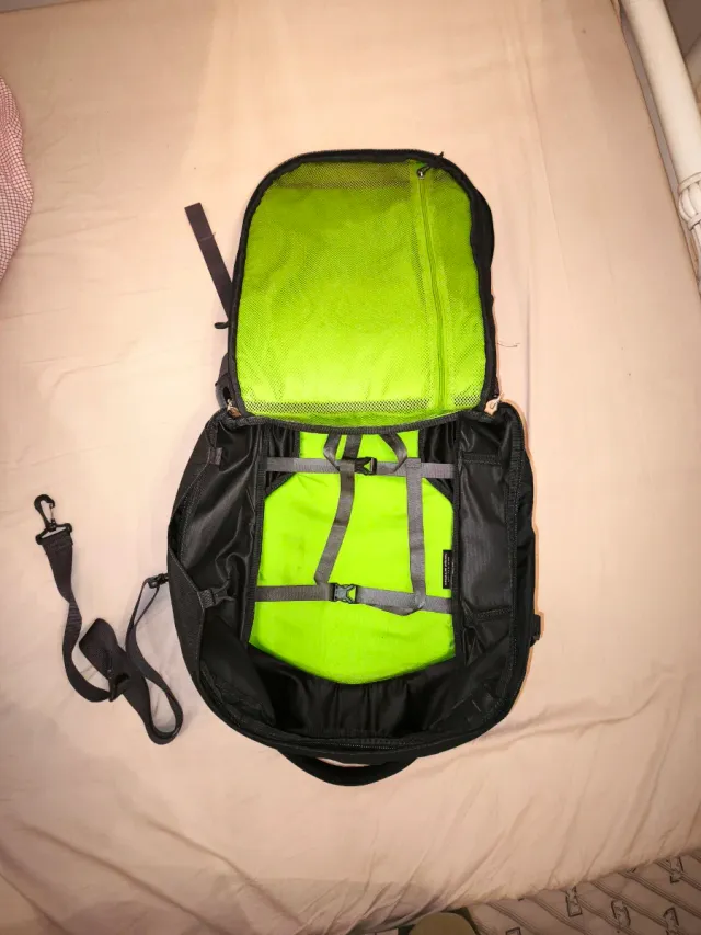 Osprey Farpoint 40L Mochila de Viaje Negra