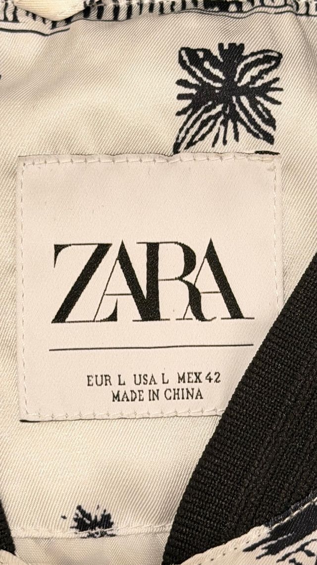 Chaqueta Zara Estampada