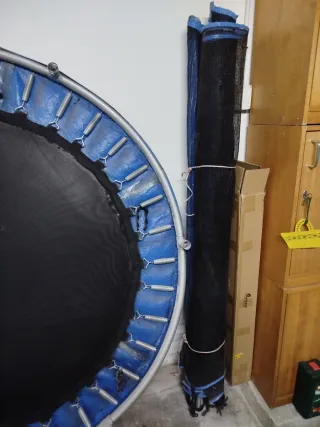 Cama elástica exterior