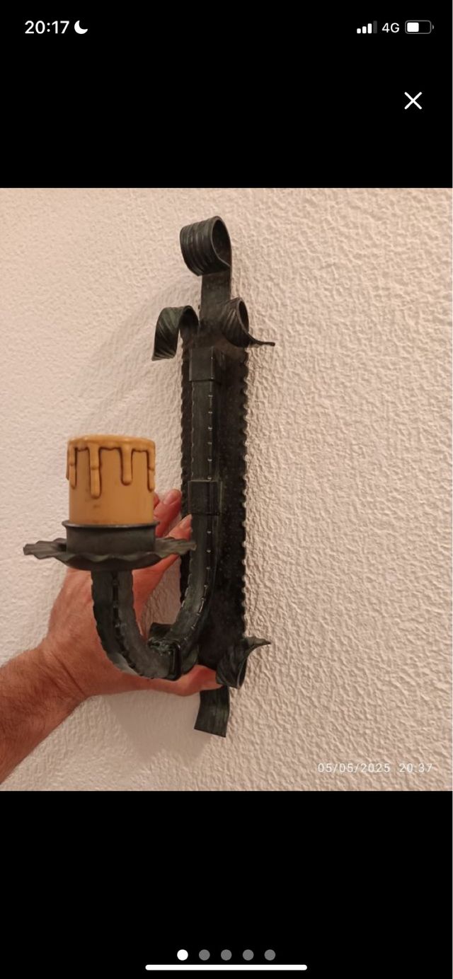 Lámpara de pared metálica estilo rústico