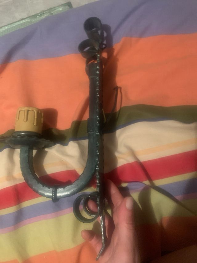 Lámpara de pared metálica estilo rústico