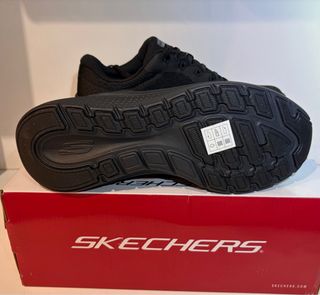 Zapatillas Skechers Negras