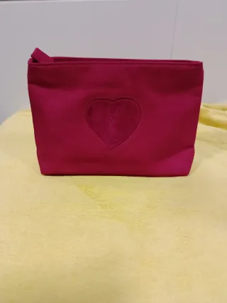 Neceser YSL Rosa Corazón