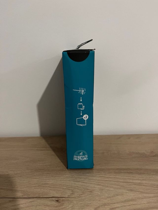 Amplificador TV Metronic FM/VHF/UHF 30 dB