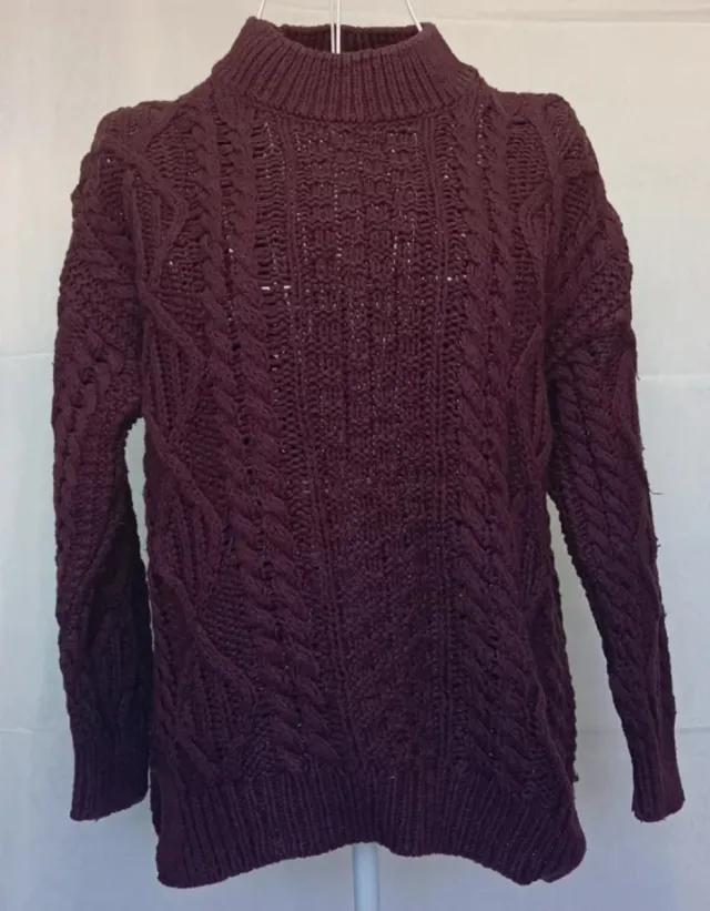 Lote 2 jerséis gruesos  Stradivarius rosa/ burdeos