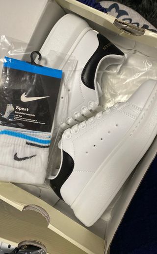 scarpe mc queen nuove taglia 38