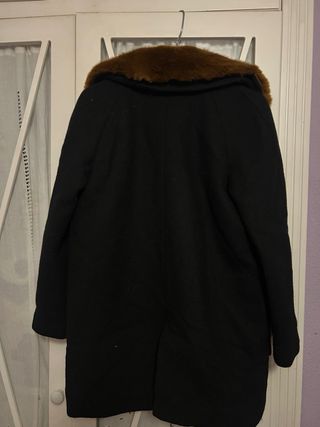 Chaqueta Zara Negra con Cuello