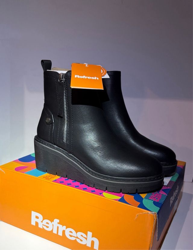 Botas Refresh Negras Tamanho 38