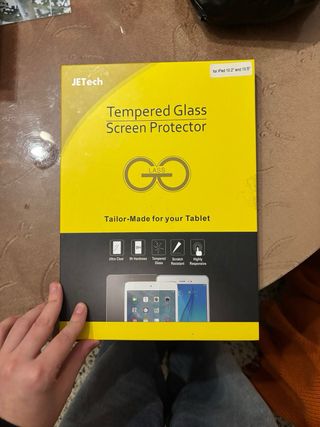 Apple iPad 8va Gen+Funda teclado+Cristal templado