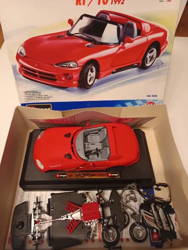 Maquetas Dodge Viper carrocería metal Burago