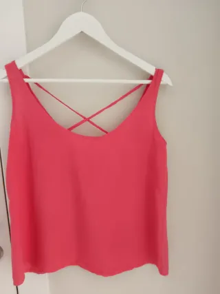 Blusa tirantes cruzados espalda rosa