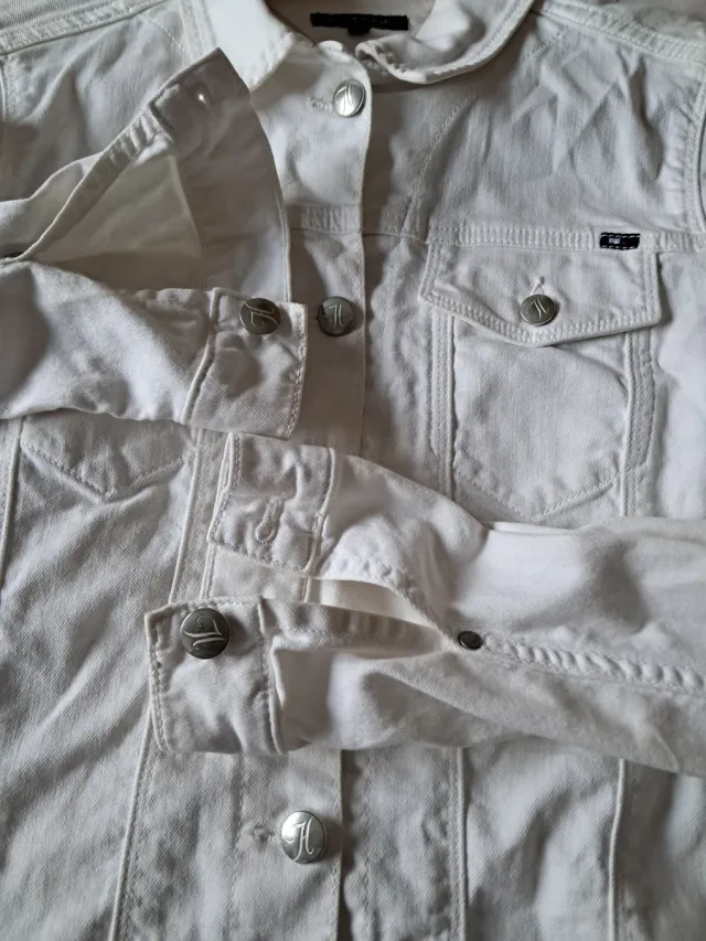 Cazadora vaquera Tommy Hilfiger blanca