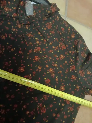 Vestito camicia fantasia floreale nero e rosso