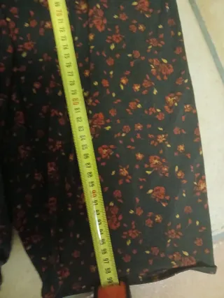 Vestito camicia fantasia floreale nero e rosso