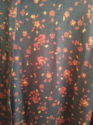 Vestito camicia fantasia floreale nero e rosso