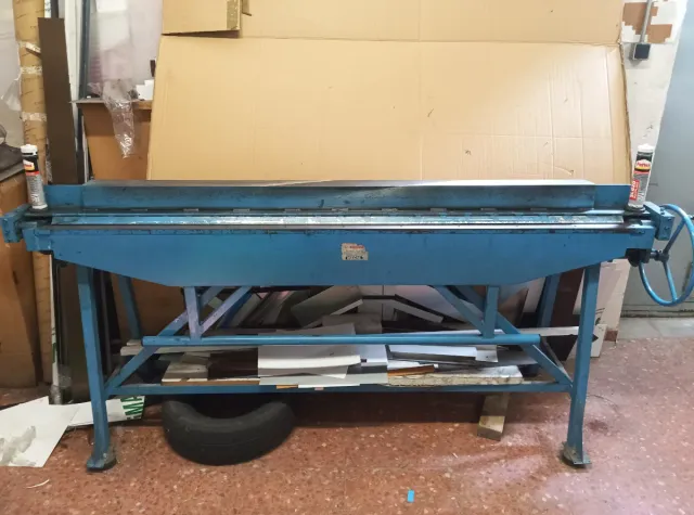 Plegadora de chapa de aluminio de 2 Metros