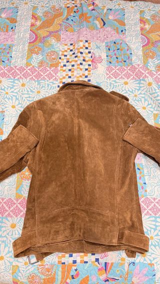 Cazadora Zara efecto ante marrón