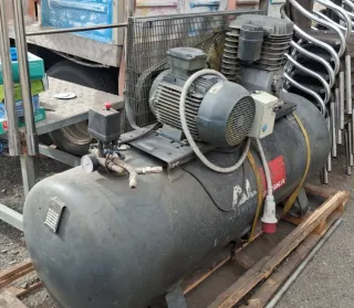 Compresor de aire 7.5 HP 500 litros