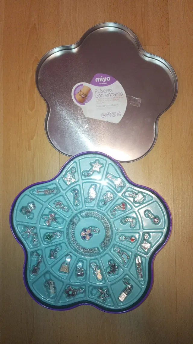 Caja Abalorios Pulseras Charms (perfecto regalo )