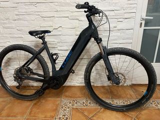 Bicicleta Eléctrica Cube Nuride Hybrid Pro 625