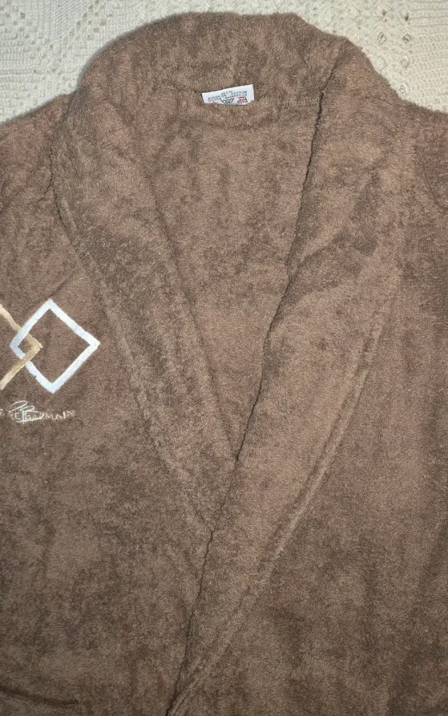 Albornoz de algodón sin estrenar