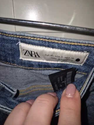 Zara Vaqueros Rectos Azules