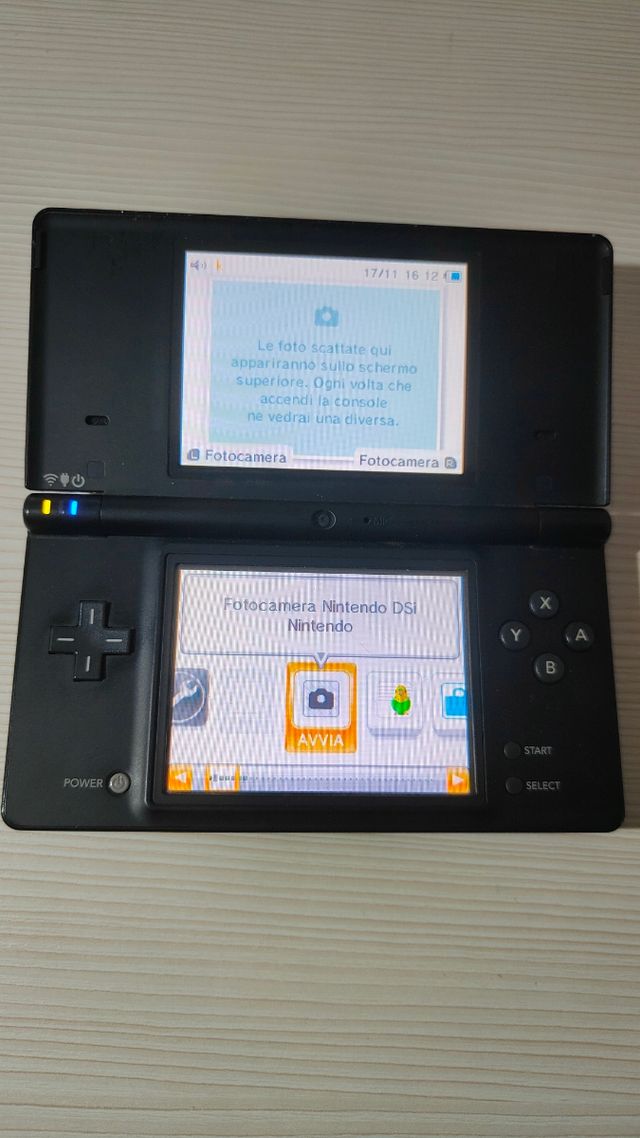 Nintendo DSi Nera