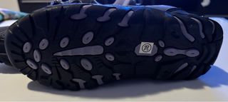 Zapatillas deportivas senderismo grises y moradas