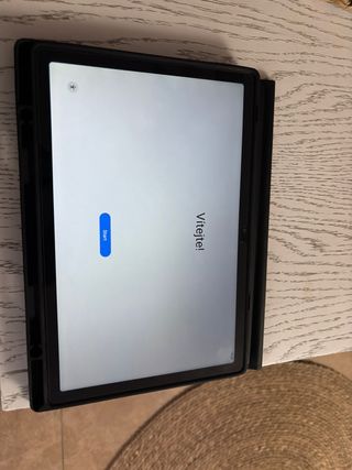 Samsung Galaxy Tab A8 con teclado y funda